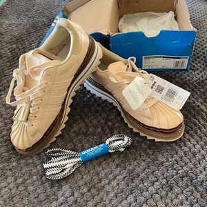 Adidas Cream Sneakers with Textured Sole